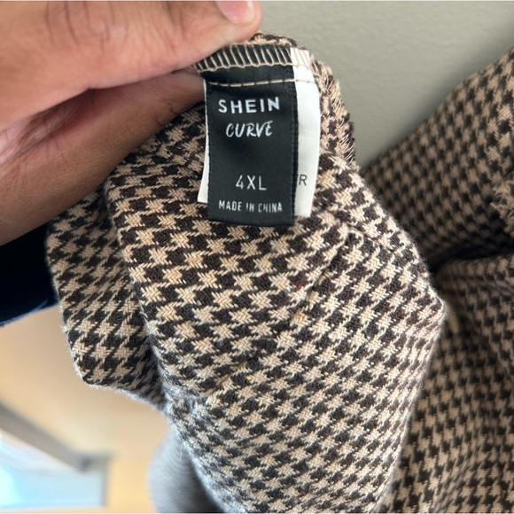 SHEIN Plus Size Houndstooth Print High Waisted Skirt - Picture 5 of 7